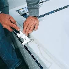 Removing Silicone Caulk - This Old House