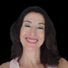 Me complace compartir que he empezado un nuevo puesto de prácticas en el  departamento de Talent Attraction and Acquisition en EY!