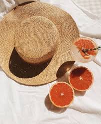 Invest In A Superior Drinks Trolley And Bring A Sense Of Sophistication To Your Celebrations This Su Ideas De Fotos De Playa Estilo De Fotos Fotos Minimalistas