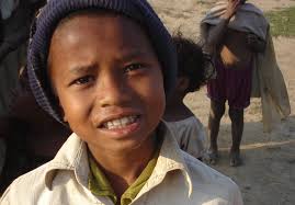 What do we know about economic strengthening for family reintegration of  separated children?