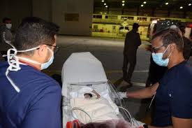 وصول التوأم الطفيلي اليمني إلى السعودية. Ø¥Ù†ÙØ§Ø°Ø§ Ù„ØªÙˆØ¬ÙŠÙ‡Ø§Øª Ø®Ø§Ø¯Ù… Ø§Ù„Ø­Ø±Ù…ÙŠÙ† ÙˆØµÙˆÙ„ Ø§Ù„ØªÙˆØ£Ù… Ø§Ù„Ø·ÙÙŠÙ„ÙŠ Ø§Ù„ÙŠÙ…Ù†ÙŠ Ø¥Ù„Ù‰ Ø§Ù„Ù…Ù…Ù„ÙƒØ© Ø£Ø®Ø¨Ø§Ø± Ø§Ù„Ø³Ø¹ÙˆØ¯ÙŠØ© ØµØ­ÙŠÙØ© Ø¹ÙƒØ§Ø¸