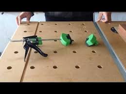 une realisation melant impression 3d et menuiserie systeme de serrage rapide pour table multifonction de type mft festo en 2021 multifonction menuiserie plan de table