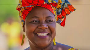 Africa highlights: Zimbabwe 'fake money' clash, dead stowaway