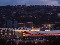What qualifications does one require and can one go aboard while representing the un? Sheffield United Blades Accounts Reveal Operating Losses Of 200 000 A Week In 2017 18 As Finance Expert Hails Chris Wilder For Doing An Amazing Job On Relatively Tight Budget The Star