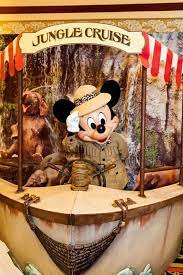 Amanda And Sara S Adventureland Themed Wedding At Disneyland This Fairy Tale Life Disney Paintings Disneyland Disneyland Photos