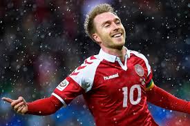 Le milieu offensif du danemark christian eriksen s'est écroulé subitement et a subi un massage cardiaque, au milieu de ses coéquipiers sous le choc. Christian Eriksen Is Danger For Ireland Sport The Sunday Times