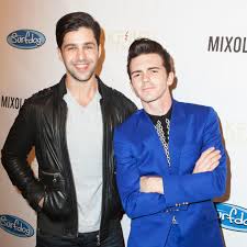 Born june 27, 1986, better known as drake bell, is an american actor, comedian, guitarist, singer/songwriter, producer, and occasional television director. Drake Bell And Josh Peck Open Up About Their Feud In A New Video