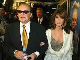 Over the years, spade has been linked with — among others — kristy swanson and lara flynn boyle (in the '90s), krista allen, julie bowen, jillian barberie, heather locklear, carmen electra, pamela anderson, nicollette sheridan, (possibly, maybe) padma lakshmi, and teri hatcher. How David Spade Lost Girlfriend Lara Flynn Boyle To Jack Nicholson National Post