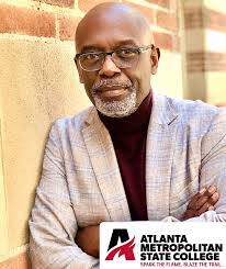 Susan Scudder's Instagram, Twitter & Facebook