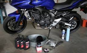 Changing motor oil according to manufacturer specifications would reduce motor oil demand in california by approximately 10 million gallons per year, and could halve the amount of money your vehicle's owners manual will tell you how often you need to change your oil. How Often To Change Motorcycle Oil