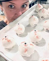 𝙆𝙧𝙞𝙨𝙩𝙞𝙣𝙖 𝙈𝙖𝙡𝙤𝙣𝙚