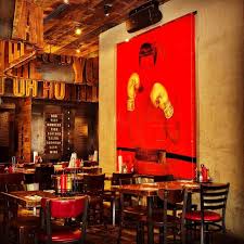 La atención es buena sin ser rápida. Dauerhaft Geschlossen Southern Hospitality Hell S Kitchen Restaurant New York Ny Opentable