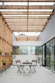 Fabricadas con madera de ipe, contienen unas características excepcionales para resistir en el exterior. Las Terrazas Mas Modernas Y Alucinantes 45 Imagenes Diseno De Terraza Diseno Para El Hogar Exteriores Caseros