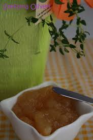 Un grande classico insieme alla marmellata di mele cotogne, realizzata con pochi ingredienti genuini : Marmellata Di Limoni E Mele Cardamomo Co