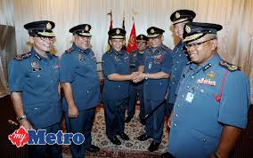 The fire and rescue department of malaysia, commonly known as bomba, is a federal agency of malaysia responsible for firefighting and technical rescue. Pemimpin Negeri Sembilan Terima Pangkat Kehormat Bomba