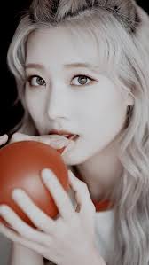 Luna, kim labio fondo de pantalla del teléfono