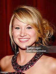 Bailey Hanks's Instagram, Twitter & Facebook