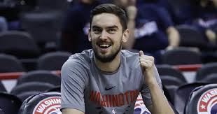 Select from premium tomáš satoranský of the highest quality. Basketbalista Tomas Satoransky Se Diky Prestupu Do Chicago Bulls Stane Nejlepe Placenym Ceskym Sportovcem Evropa 2