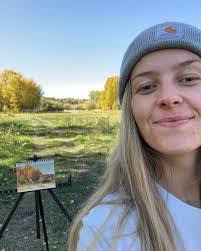 Katelyn Burr's Instagram, Twitter & Facebook