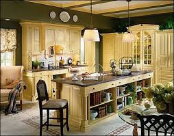 quality kitchens & millwork home