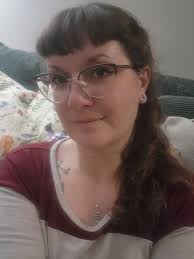 Alisa Brackin's Instagram, Twitter & Facebook