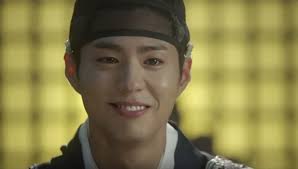 Hong gyeong nae ra on's father support role. Moonlight Drawn By Clouds Park Bo Gum On Set Behavior