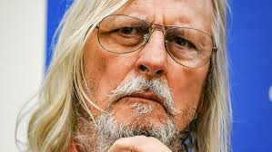 Le tueur de la gare de perpignan, jacques rançon, a nié mardi le viol et meurtre d'une jeune femme en 1986 dans la somme, un cold case dans le fil pourtant, selon. Coronavirus Le Professeur Didier Raoult Juge Foireuse Une Etude Critiquant L Efficacite De La