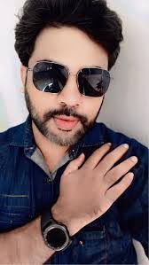 Jishnu Girish's Instagram, Twitter & Facebook