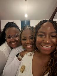 Ebony Hopper-Robinson (@ebonyhopperrobinson) • Instagram photos and videos