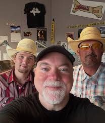 Thanks to Waylon Hale & Chad Phipps for stopping in for this Saturday's  Battle Of The Bulls at Ray Clinton Park in Poplar Bluff! Gates open at 5:30  with bounce houses &