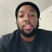 Donald Quarles #BFAM (@BigDQ12)