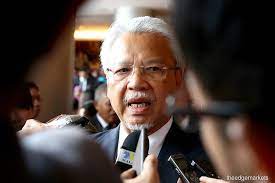 Ahmad husni hanadzlah (ahmad husni bin mohamad hanadzlah) was born on 21 july, 1952 in perak ahmad husni hanadzlah net worth. Day 50 Of Najib S Src Trial Ahmad Husni Hanadzlah To Be Cross Examined By Defence Edgeprop My