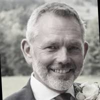 100+ "Neil Bradley" profiles