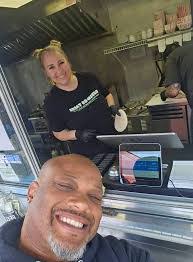 Angie Herald's Instagram, Twitter & Facebook