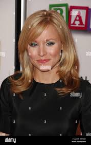 Actress Kristen Bell arrives to the Baby Mama premiere at the Ziegfeld  Theatre in New York City, NY, USA on April 23, 2008, as part of the 2008  Tribeca Film Festival. Photo