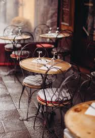 Trouvailles Pinterest Table Bistrot Restoranlar Kahve Ic Dekorasyon