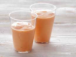 Mango coconut water smoothie hartleyriedner cayenne pepper, lime juice, coconut water, mango viet coconut braised pork and quail eggs pork foodservice vegetable oil, shallots, jasmine rice, fish sauce, shrimp paste and 13 more Coconut Water Smoothie With Mango Banana And Strawberry Green Queen