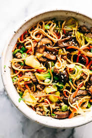 Egg Roll Noodle Skillet With Ground Pork Is Filled With Tender Bites Of Ground Pork Soft Cabbage Crunchy Carrots And In 2020 Ground Pork Recipes Pork Recipes Recipes