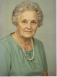 Tabitha Cobb's Instagram, Twitter & Facebook