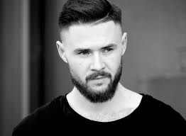 12 forfattere, påske og pasjon