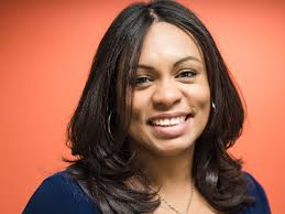 Jacquelyn Santiago Recognized as a Top Leader