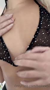 Watch online Belllexox aka belllexox OnlyFans - Sensual 4k full quality, no  filters, all natural and showing you my body in a sensual way ! on X-video