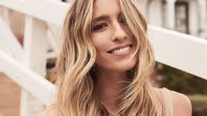 Renee bargh is heading home to host the voice australia! Renee Bargh New Co Host Of The Voice Australia Reveals Surprising New Hobbies In Isolation Nine Com Au