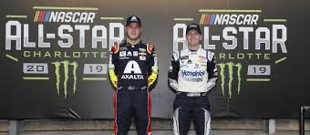 Nascar not only produced some of the best male drivers but also many greatest female drivers as well. Voting Opens For 2019 Most Popular Driver Support Alex Bowman And William Byron Now Axalta Racing