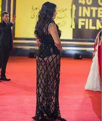 Rania youssef is an actress. Ø±Ø§Ù†ÙŠØ§ ÙŠÙˆØ³Ù Ø§Ù„Ø¹Ø±ÙŠ Ø£ØµØ¨Ø­ Ù…ÙˆØ¶Ø© ÙˆØ§Ø³ØªÙØ¯Øª Ù…Ù† Ø£Ø²Ù…Ø© ÙØ³ØªØ§Ù† Ø§Ù„Ø¨Ø·Ø§Ù†Ø©