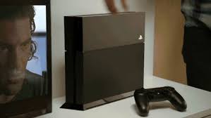 Are antonio banderas gifs art? Banderas Ps4 Reaction Antonio Banderas Laptop Reaction Reactions Know Your Meme Antonio