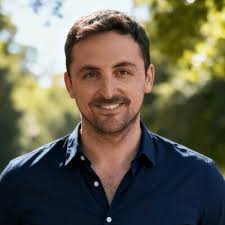 Our goal with The Cheers Cash Pod is to share the stories and strategies  behind the brands doing the best job engaging the modern fan. For Episode  13, I had the pleasure