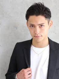 40代の男性におすすめの髪型って ツーブロックスタイル5選 メンズへアスタイル辞典 メンズ ヘアスタイル メンズ 髪型 ビジネス 髪型 メンズ ツーブロック