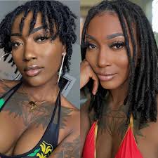 🌱 @locsofkeema If there's one “thang” about locs, baby you gotta trust the  process!!! Patience is key 🔑 • • 2019 and now 👏👏👏🔥 • #locsndreds