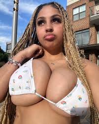 Nikki Michelle - Free pics, galleries & more at Babepedia
